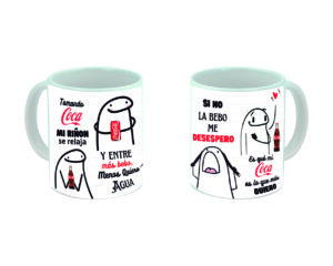 Taza Tomando Coca mi Riñon se Relaja